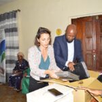 Six Ordinateurs pour Renforcer l’Engagement de la CNG/EPT en Faveur de l’Éducation !